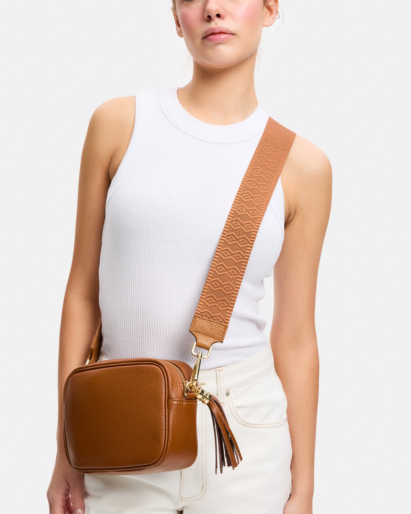 Bee Strap Tan