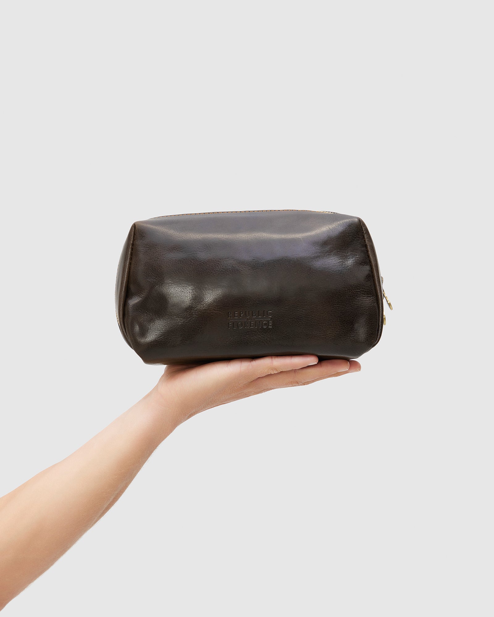 Otto Chocolate Leather Toiletry Bag